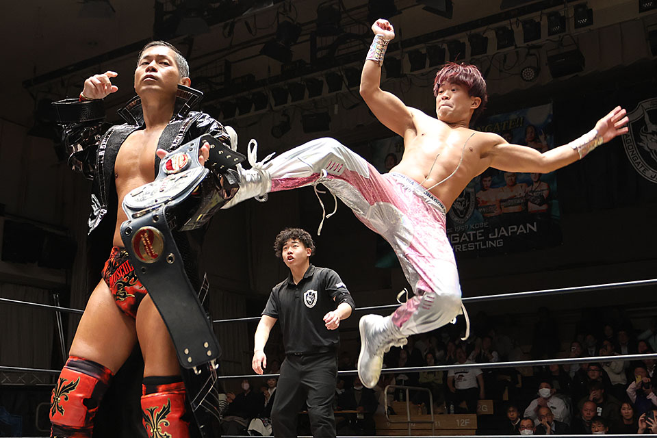 1/15【DRAGONGATE】ダイヤが土井を熱戦撃破 「世界ジュニアいく