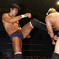 週刊プロレス 2012年9月5日号 No.1645 高木三四郎 オカダ・カズチカ オカダ・カズチカ】ハイブリッドプロレスラーの正体に迫る＜後編